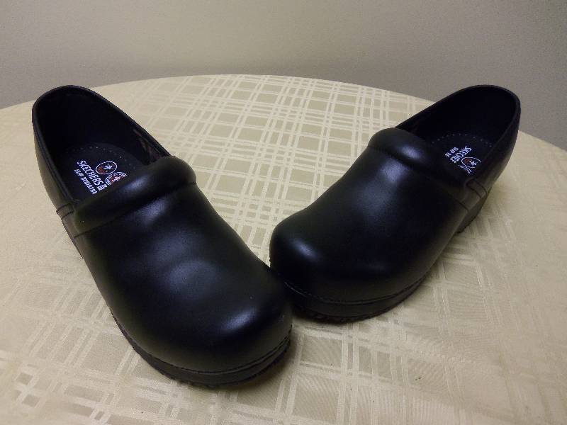 Womens Skechers Shoes
