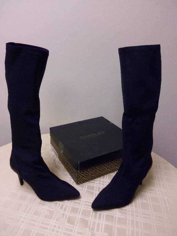 Black High Heels - NEW