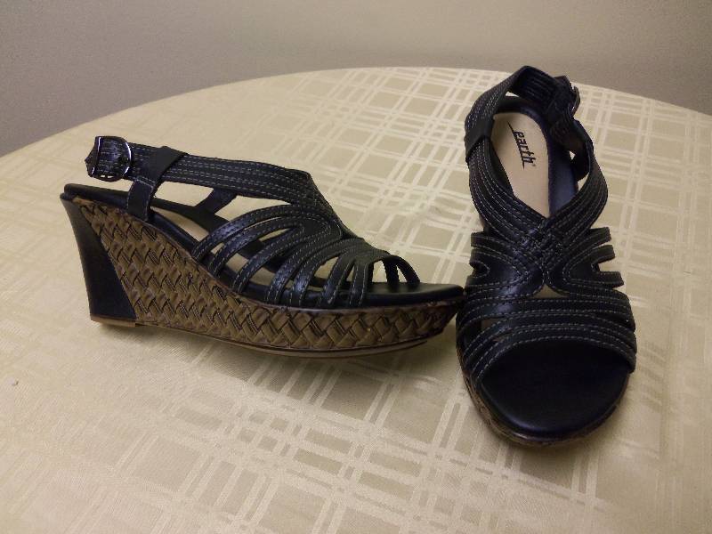 Earth Wedge Sandals - NEW