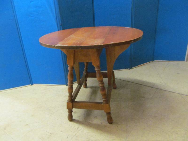 Drop Leaf Table