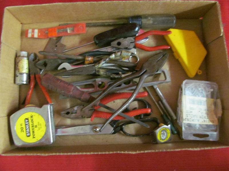 WrenchesPliersScrewdrivers