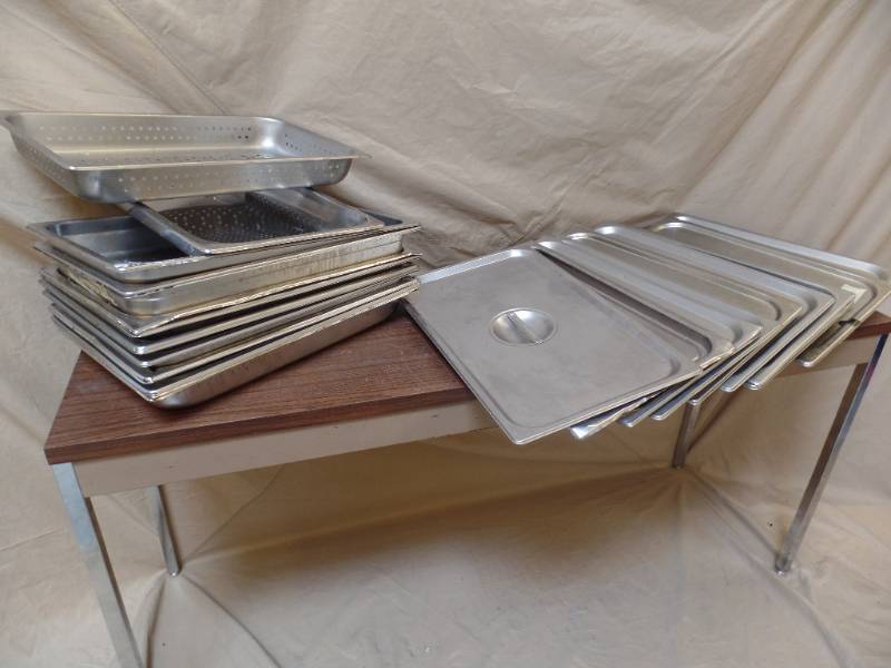Stainless Steel Pans and Lids