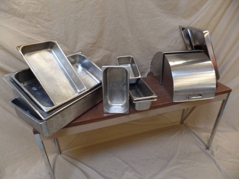 Stainless Pans and Lids