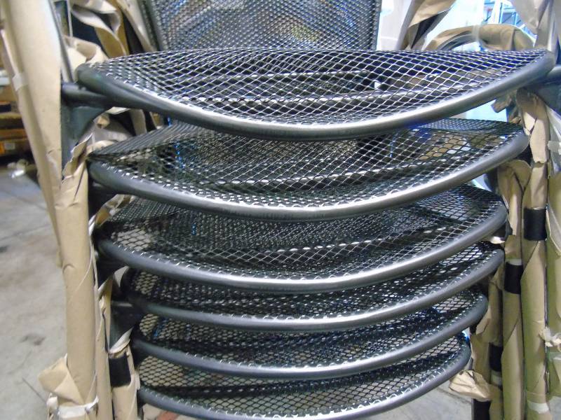 lot 19 image: Carmack 6pk Steel Mesh Dining Chair