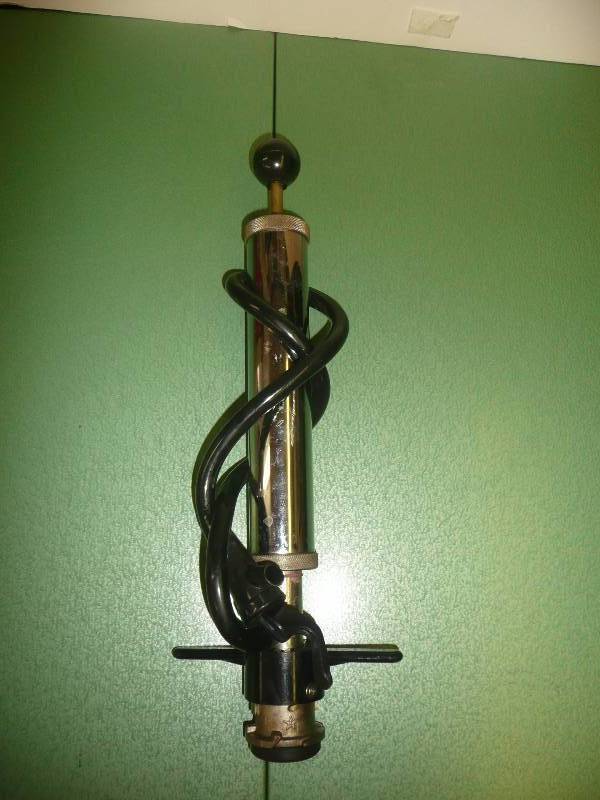 KEG PUMP-TAPPER WITH GOOD SEEL