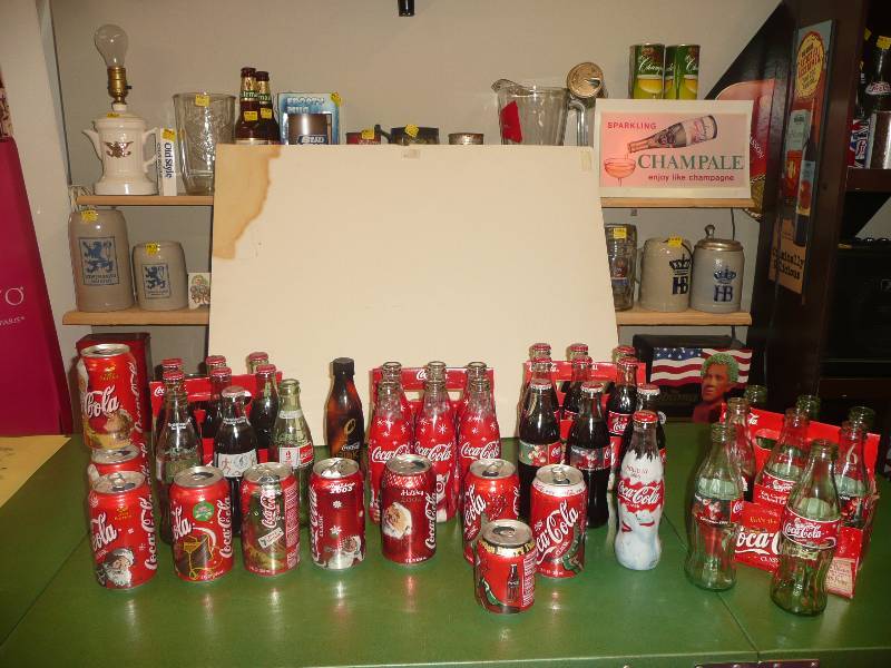 VERY LARGE VINTAGE COKE GROUP
