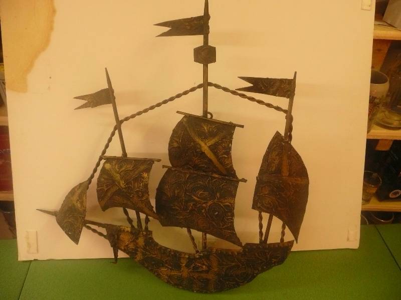 VINTAGE WROUGHT IRON HAND POUNDED FOLK ART SHIP - VERY VERY COOL (PIRATE SHIP)