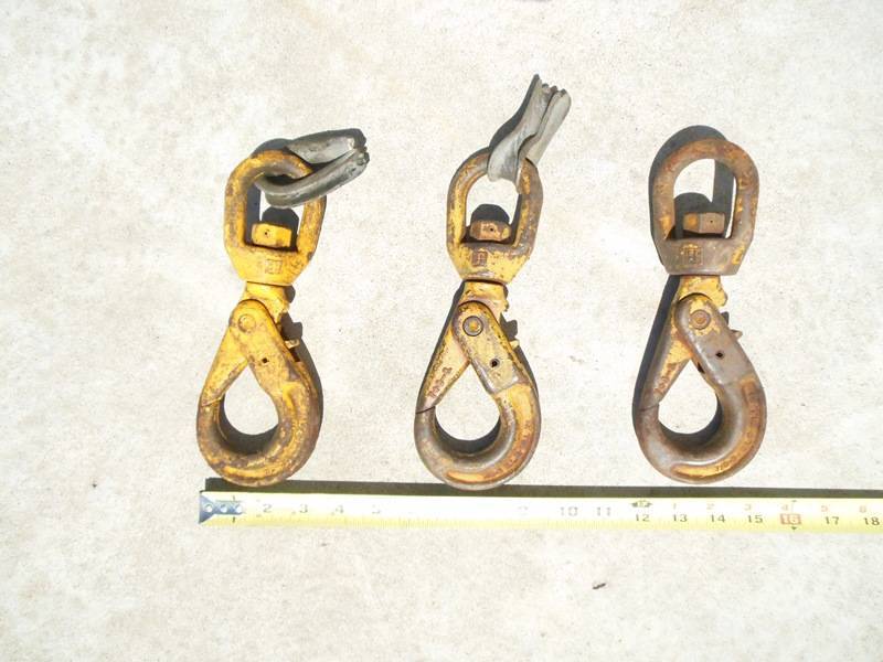 lot 31 image: Three 2 Ton Swivel Hooks Shur-Loc Type