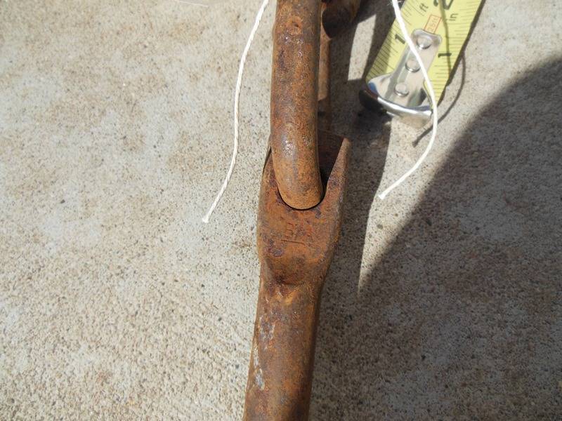 lot 37 image: BA Products Co. 5400 WLL with Grab Cluster and Hook Combo with Approx. 57 of chain, HI Test 516.