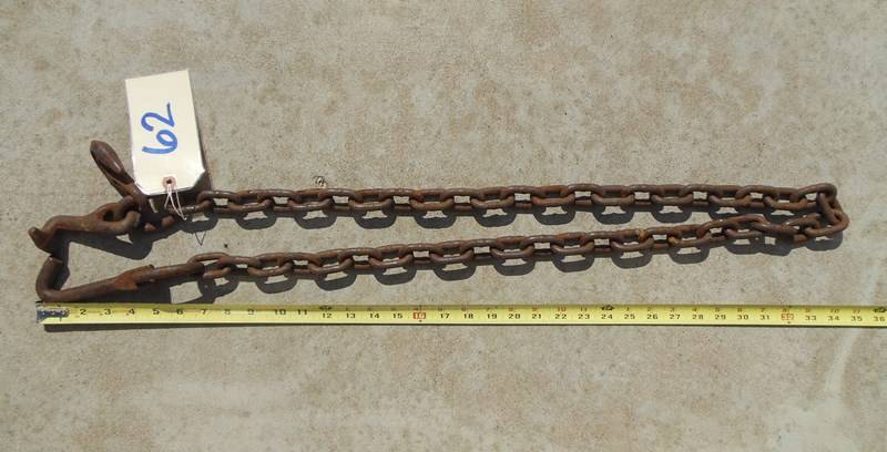 lot 62 image: 2 Piece Grab Cluster  Hook combo with approx. 5 of chain - BA Products Co
