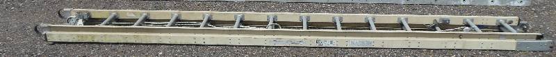 lot 55 image: 28 ft Werner Extension Ladder
