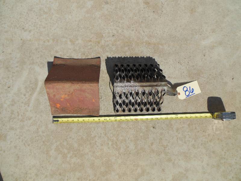 lot 86 image: Two Wheel Chocks - Metal