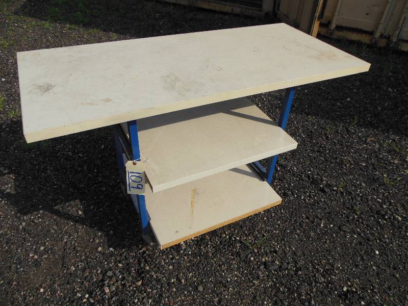 lot 109 image: Rolling Cart 4 L x 2 D x 31 W