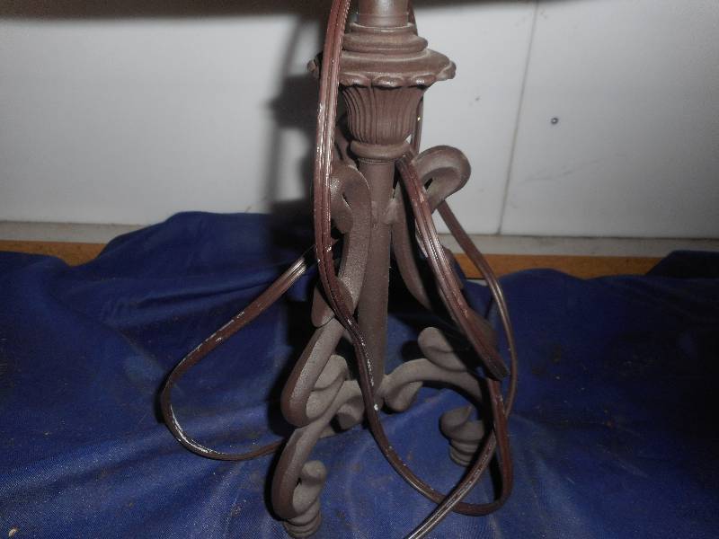 VINTAGE CAST IRON LAMP