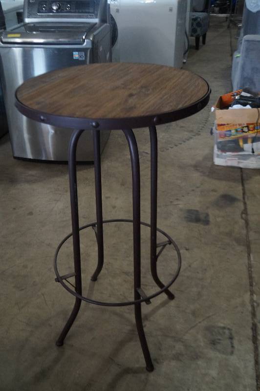 Bar Table