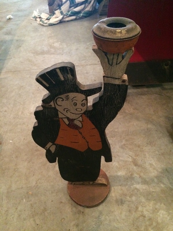 Vintage Yard Oil Lamp