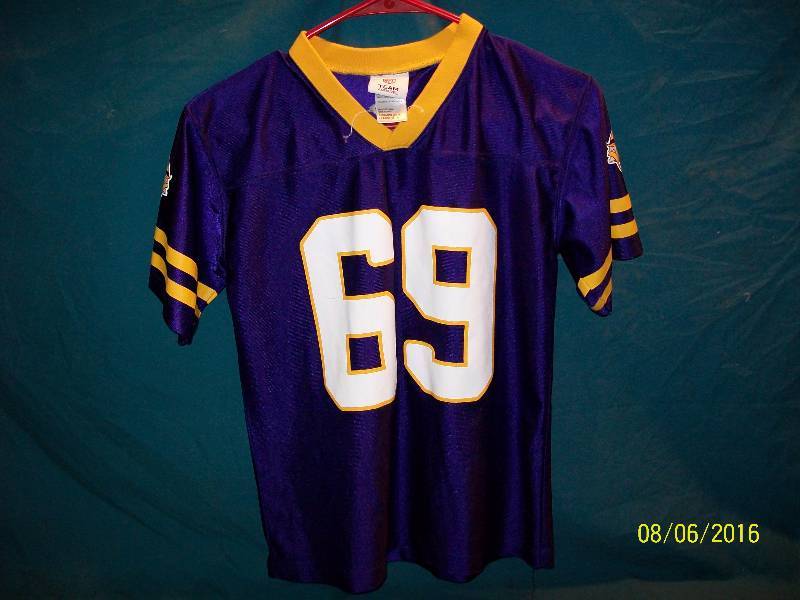 lot 12 image: Viking #69 Allen Grande 1214 NFL Team Apparel Viking Jersey