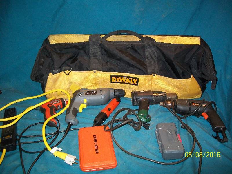 lot 62 image: DeWalt Tool Bag & Milwaukee Heat Gun WorksCord Need Repair&Other Tools Unable to TestRepair Likely