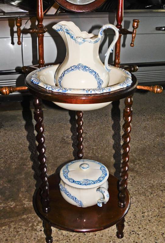 vintage wash stand, basin with pitcher and chamber pot | TWC Tools
