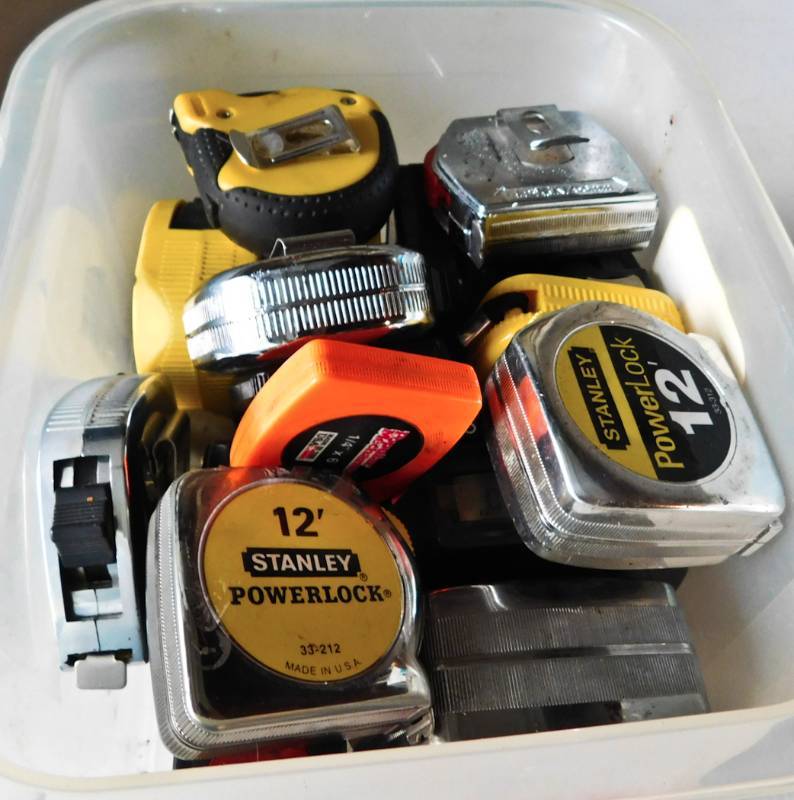 lot 36 image: large lot of tape measures