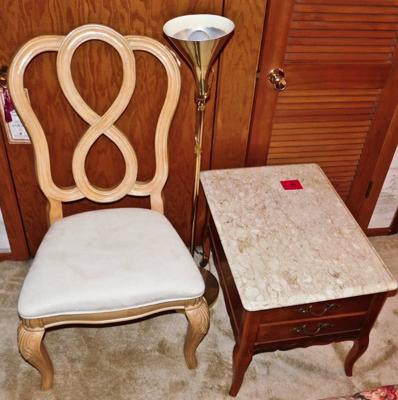 lot 4 image: Infinity chair, end table and brass floor lamp