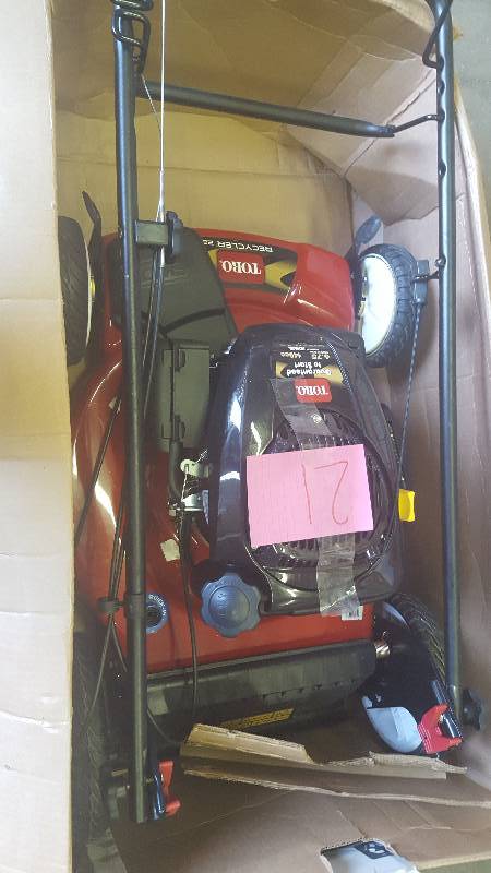 Toro Recycler 22 in. High and Front Wheel Drive Variable Speed Self-Propelled Gas Lawn Mower with Kohler Engine-20371 tested in like new condition