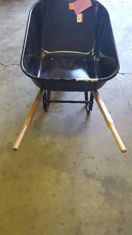 True Temper Wheelbarrow