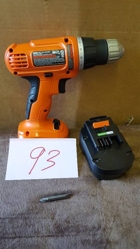 Black and Decker 12 V Drill- no charger included New