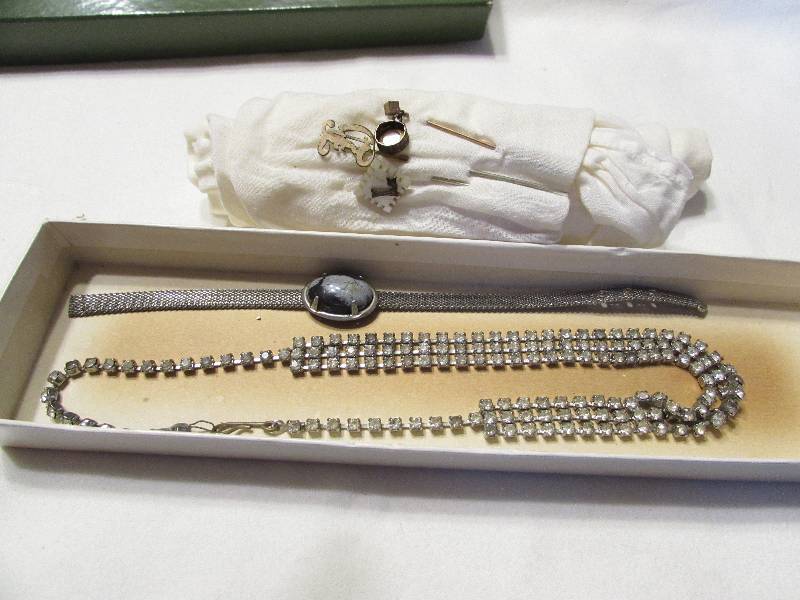 Vintage Jewelry