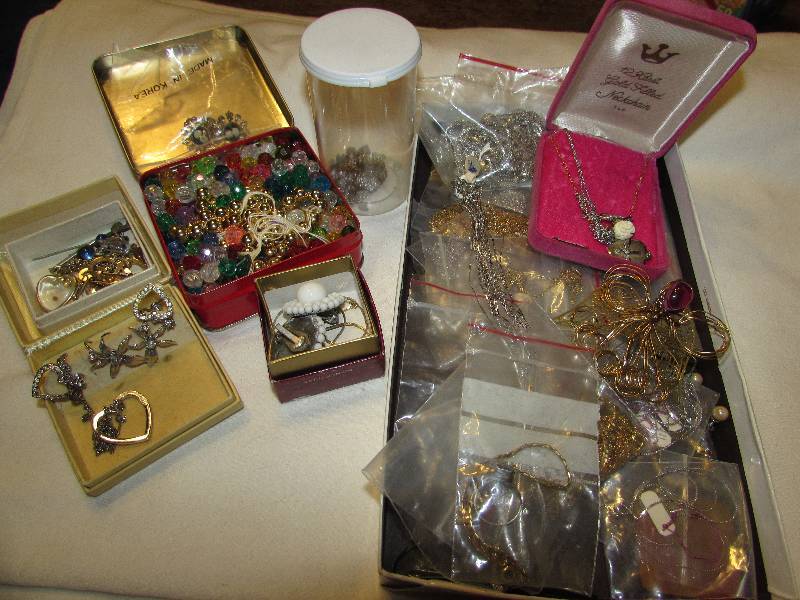 Jewlery assortment