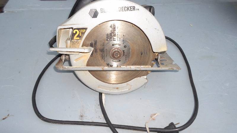 lot 45 image: Skill Saw 2