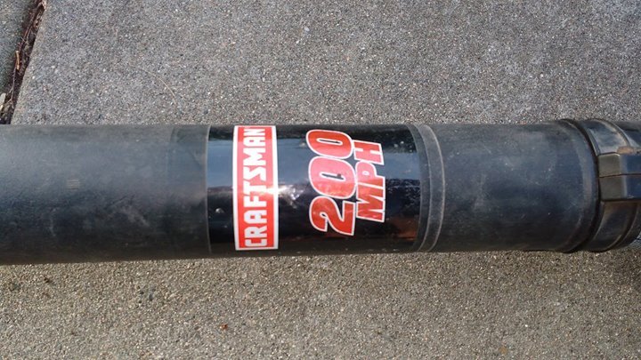 lot 2 image: Gas Leaf Blower