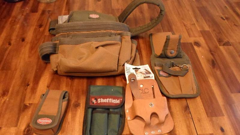 lot 49 image: Tool Belt Set Lot #3