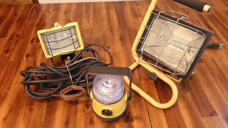 lot 52 image: Misc. Work Lights