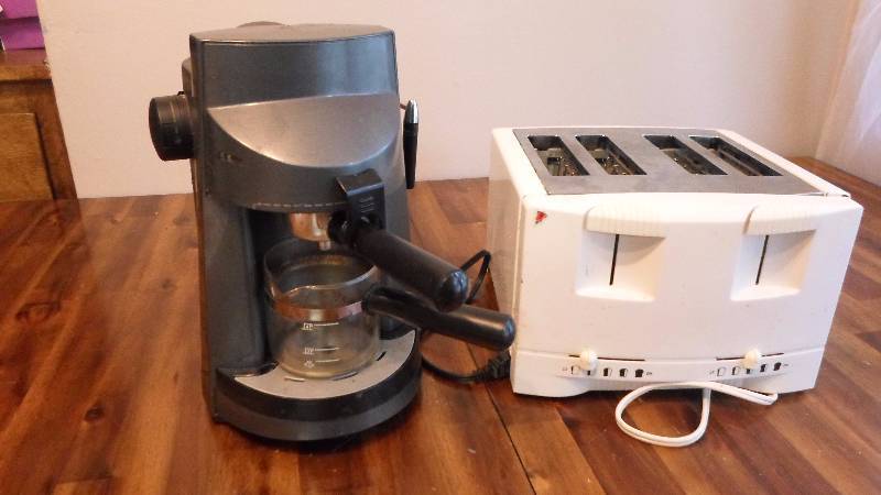 lot 72 image: Misc. Household Appliances Lot #3