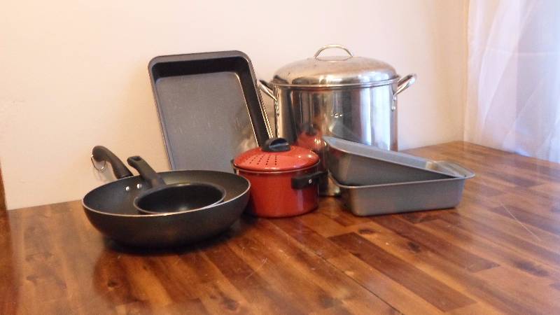 lot 79 image: Pots and Pans