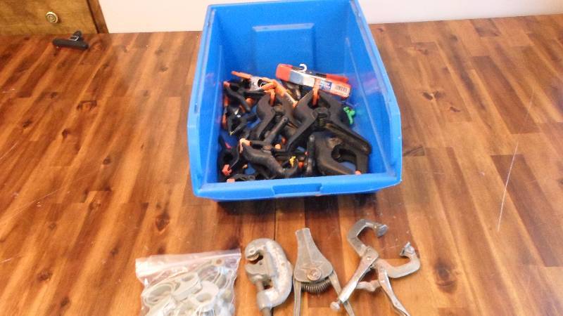 lot 91 image: Clamps