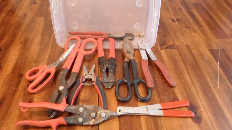 lot 92 image: Tin Snips, Scissors Cutters