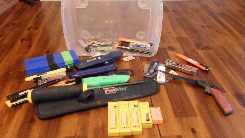 lot 99 image: Blades, Utility Knives, Box Cutters and more