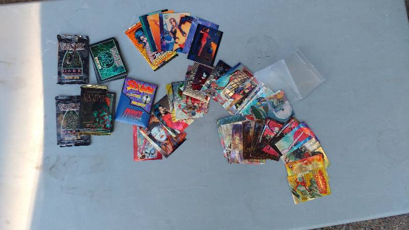 lot 113 image: Trading Card Lot