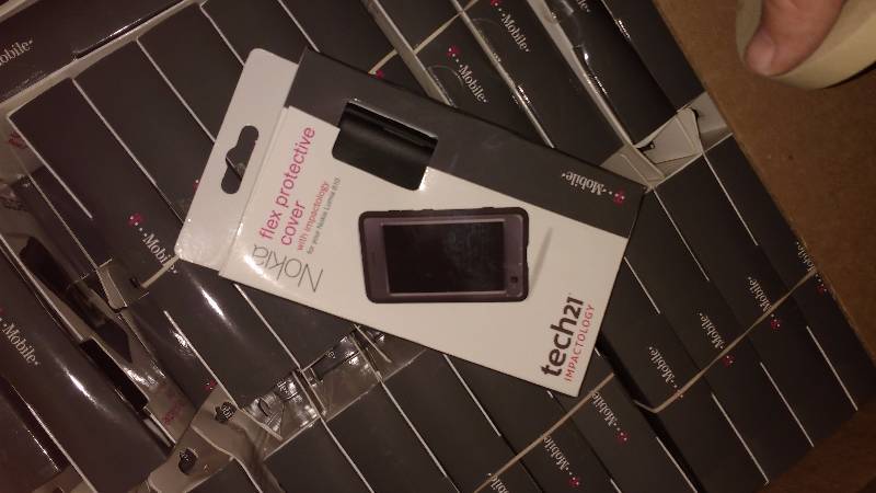 lot 127 image: Phone Case Lot #3