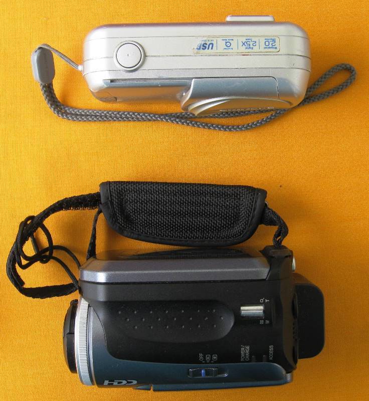 lot 026 image: Video Camera, Digital Camera and Camera Bag