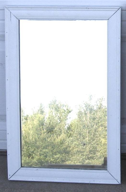 lot 047 image: Wood Mirror & 2 Wood Frames
