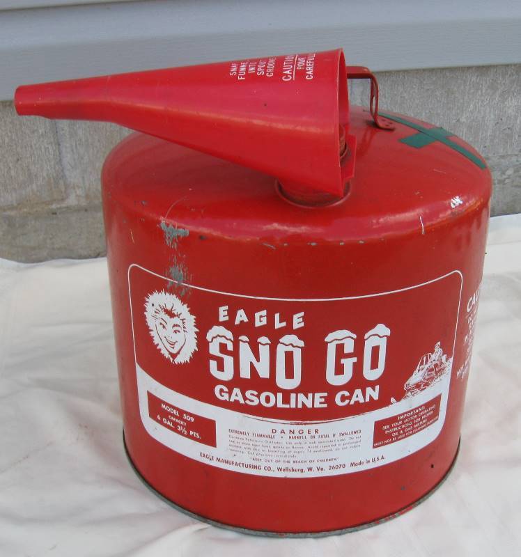 lot 040 image: Gas Can wFunnel & (2) Tackle Boxes wMisc. Washers, Screws, Etc.