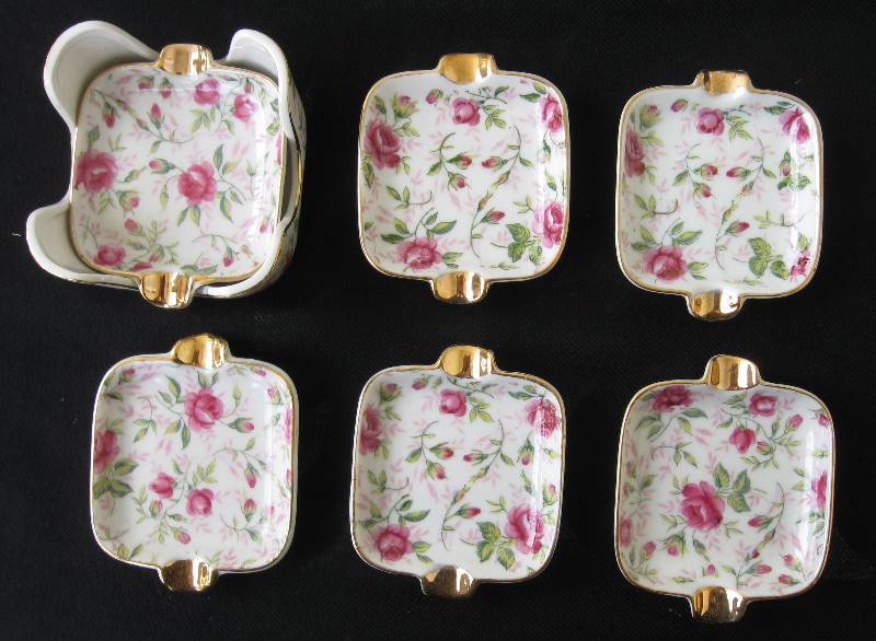 lot 014 image: All Things Roses Tea Cup Sets and More