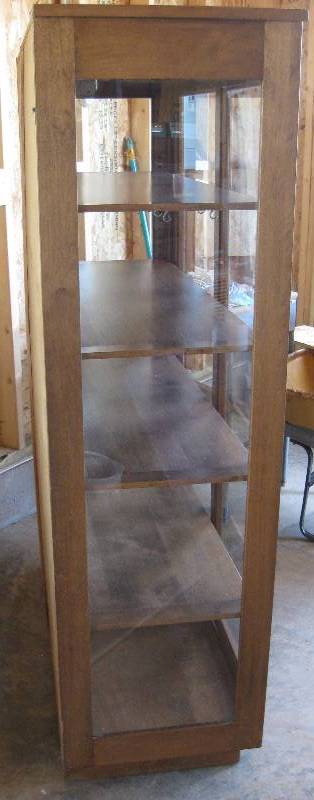 lot 047 image: China  Curio Cabinet with LockKey