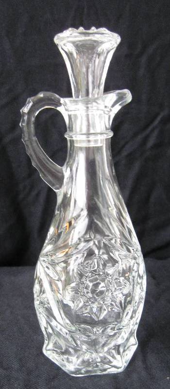 lot 021 image: EAPG Glassware Set  Matching Plastic Tray