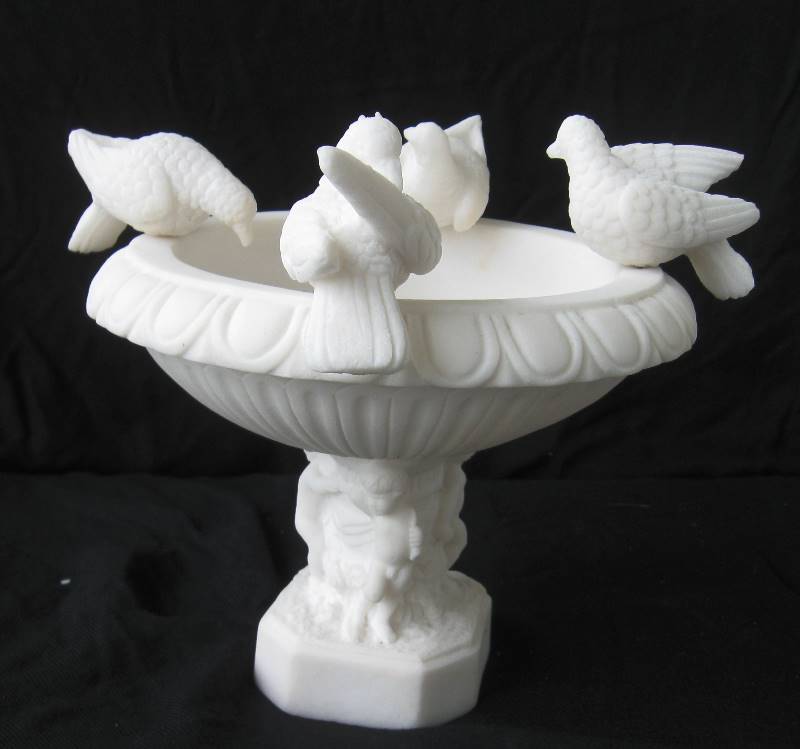 lot 084 image: Handmade in Greece