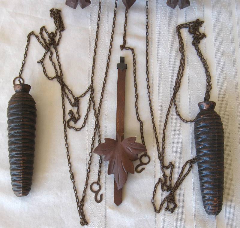 lot 106 image: Vintage Wood Cuckoo Clock - GERMANY, US ZONE