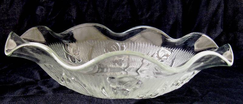 lot 137 image: Fancy Glass with Floral Motif